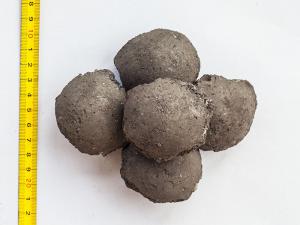 Silicon briquettes